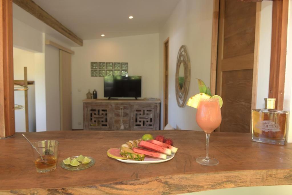 Cocotier, Elegant T3 Avec Jardin Tropical Sainte-Anne Exterior foto